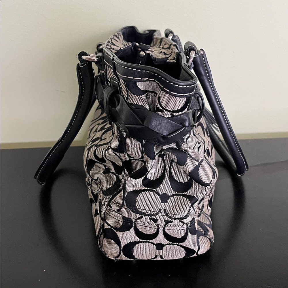 Coach Hampton Signature Canvas Satchel in black and gray - Picture 9 of 12